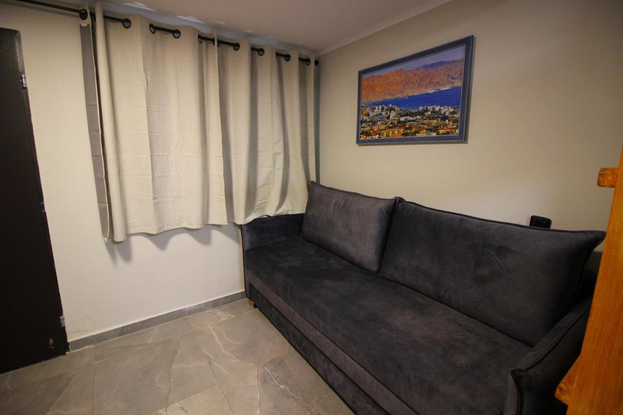 Sunset Inn 2*